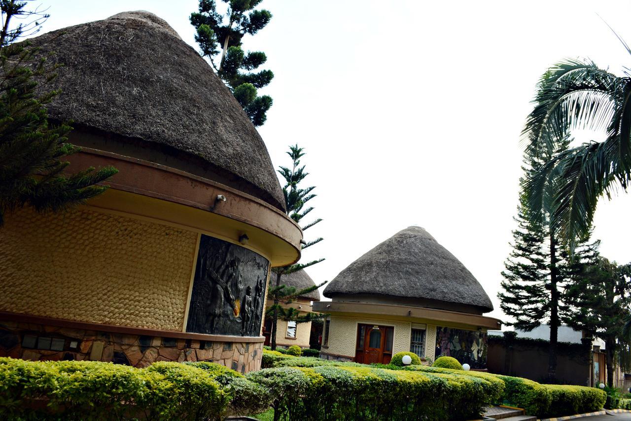 Ridar Hotel Seeta Luaran gambar
