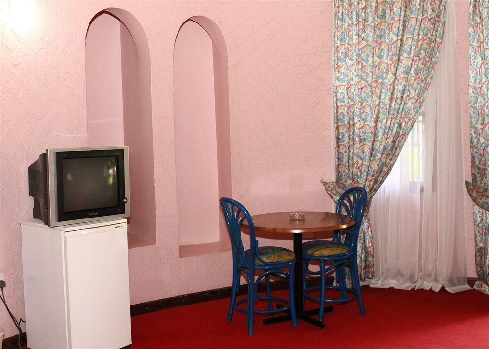 Ridar Hotel Seeta Luaran gambar